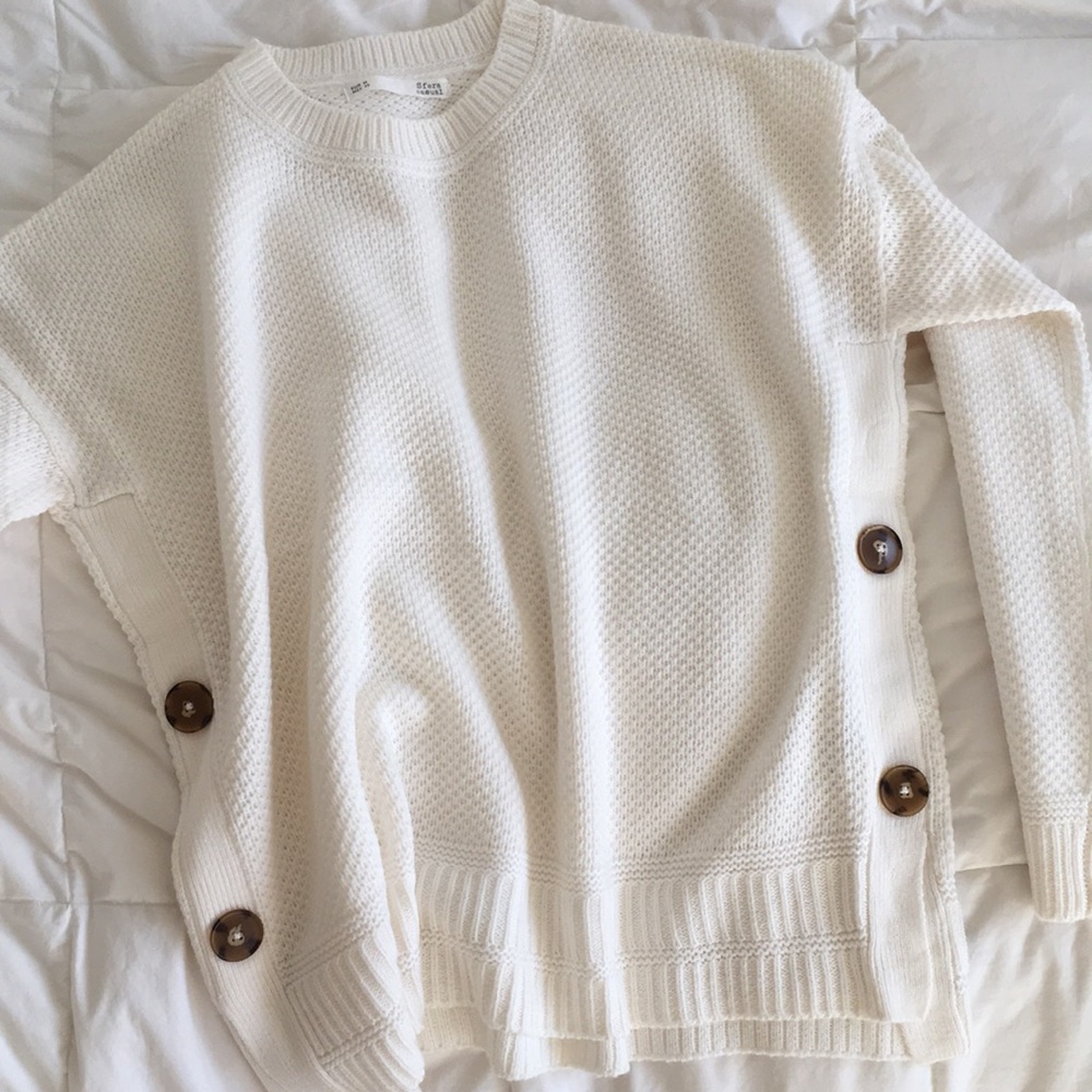 Brand new knitted sweater